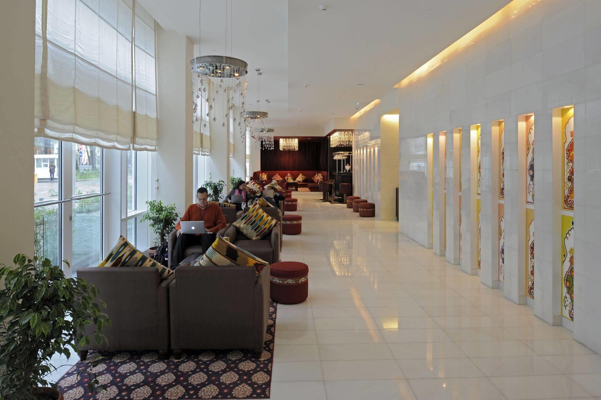 Dushanbe Serena Hotel 외부 사진